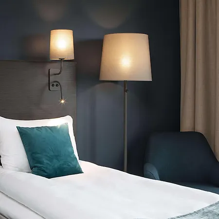 Scandic Brennemoen Hotel 4*